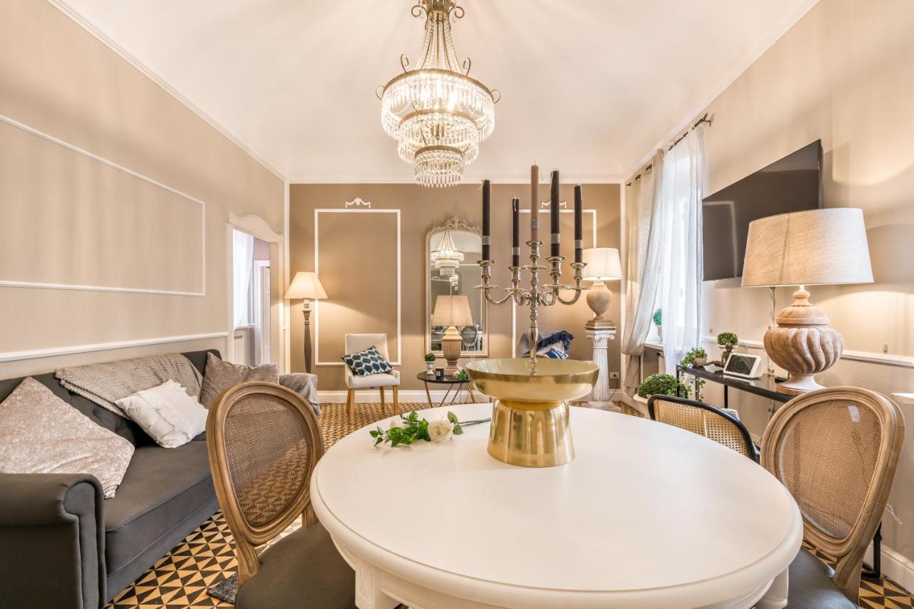 Moulin Rouge Lerici Apartment Ngoại thất bức ảnh