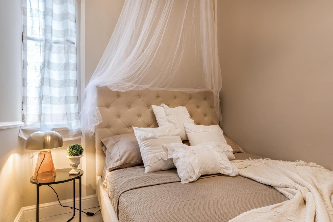 Moulin Rouge Lerici Apartment Ngoại thất bức ảnh